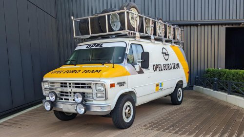 8 Vans from the ’70s that became cultural icons