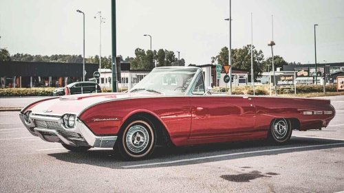 20 Iconic Rides of the Late 1960s