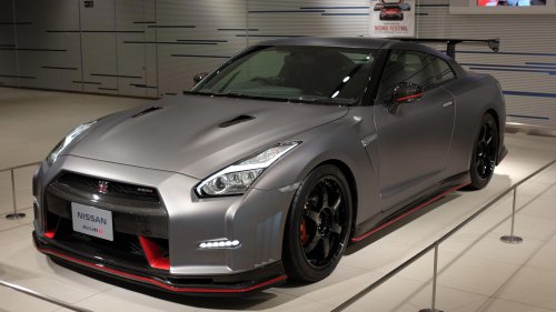 10 Cars That Everyone Bragged About Owning &amp; 10 People Are Embarrassed About