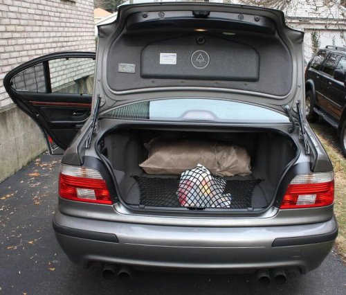 2002 BMW M5