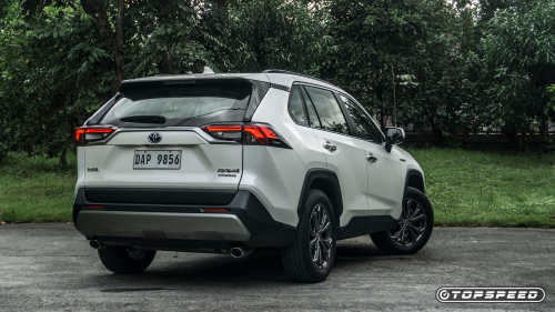 SUV, Toyota, The hybrid SUV Toyota just redesigned to beat every rival at once