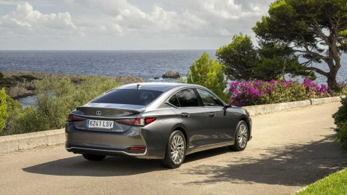 The Lexus hybrid that pairs luxury with unmatched fuel savings