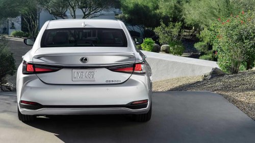 The Lexus hybrid that pairs luxury with unmatched fuel savings