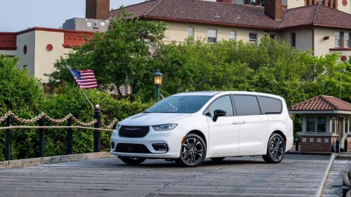 The quirky Japanese minivans that came before the Toyota Sienna