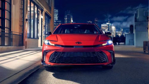 This Toyota Hybrid Beat Every Lexus Hybrid Combined in Sales