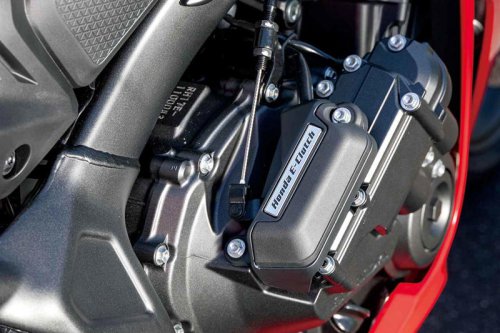 401cc~750ccのバイク人気ランキングTOP3｜読者が選んだ2025年のベストモデル結果発表【JAPAN BIKE OF THE YEAR 2025】