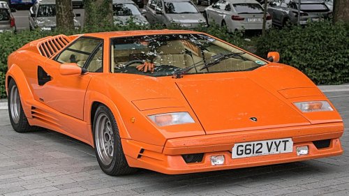10 cars that were ahead of their time but went unnoticed