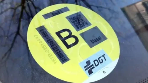 Inicia la cuenta atrás para la entrada en vigor de restricciones masivas en zonas de bajas emisiones para coches con etiqueta B