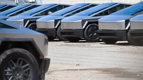 Tesla, Parents of woman killed in fiery Cybertruck crash target Tesla in suit alleging 'defective design' trapped her