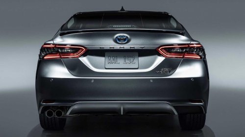 Why do fake exhaust tips exist, and will they stick around?