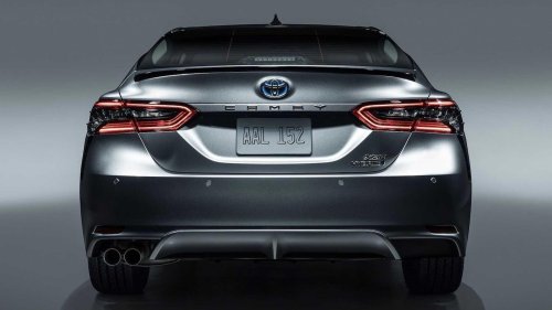 Why do fake exhaust tips exist, and will they stick around?