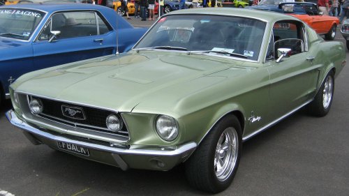 10 Sports cars that were secretly muscle cars