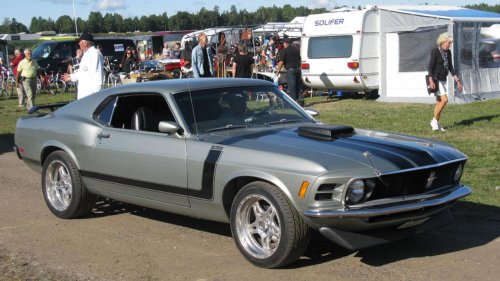 11 muscle cars from the 1970s that still turn heads