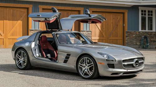 20 Of The Most Expensive Cars Blown Up In Film