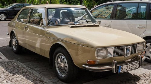20 vintage classics that felt faster than anything in their class