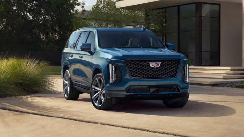 5 three-row SUVs with V8 engines still available in 2024