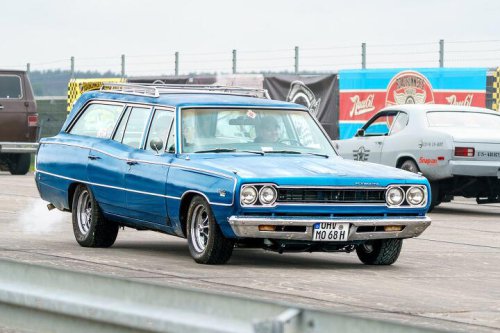 Irrational Love – Wagon Race Cars