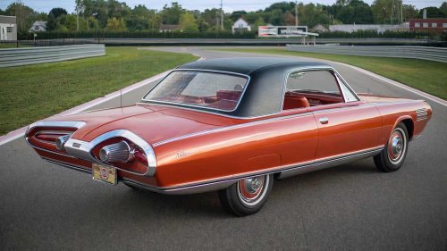 10 cars inspired by aviation