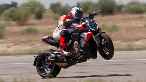 The muscle cruiser that balances torque, stability, and comfort