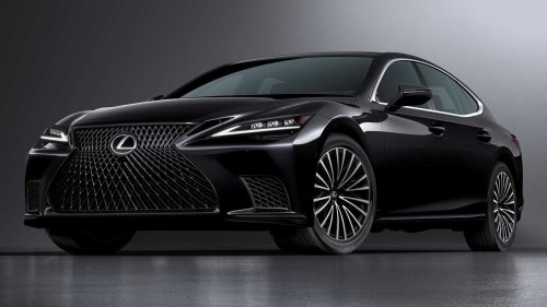 These used luxury sedans are just as luxurious as their brand-new counterparts