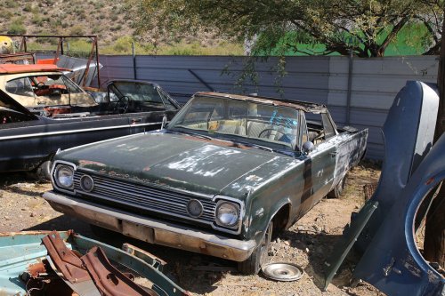 The Junkyard Discoveries of Black Canyon, Arizona