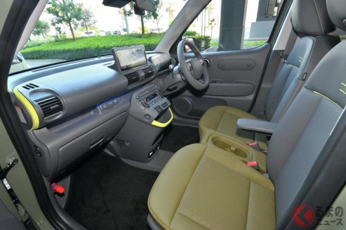 実質312万円！ 新「コンパクトSUV」発売！ “全長3.8mボディ”にタフな「専用デザイン」＆充実した“快適装備”がイイ！ 国産の「新型コンパクトSUV」と比べたくなるヒョンデ「インスタークロス」の魅力とは？