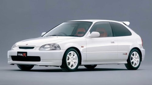 10 legendary cars that were only available with a manual
