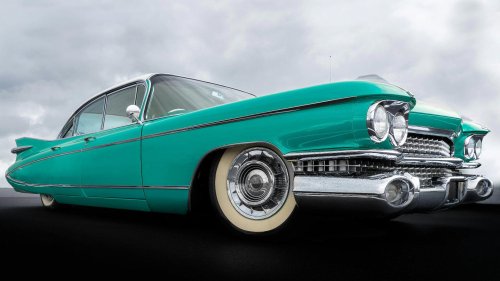 10 Reasons People Love Vintage Cars & 10 Why The Love Modern Ones