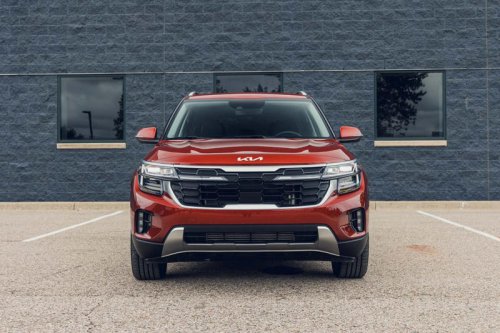 View Exterior Photos of the 2025 Subcompact SUV Comparison Test