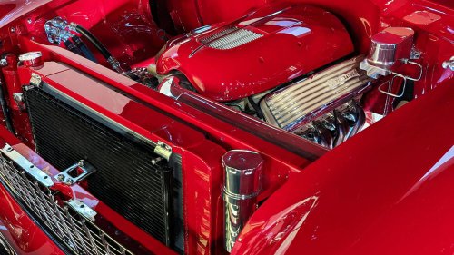 10 Reasons People Love Vintage Cars &amp; 10 Why The Love Modern Ones