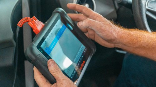 10 Reasons People Love Vintage Cars &amp; 10 Why The Love Modern Ones