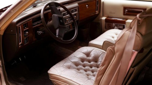 10 Reasons People Love Vintage Cars &amp; 10 Why The Love Modern Ones