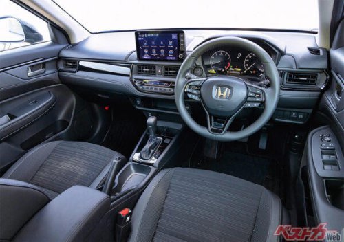 約250万円のホンダSUV!! 「デザイン良し！ コスパ良し！」のホンダWR-Vがライバルからボロ負けな理由は？