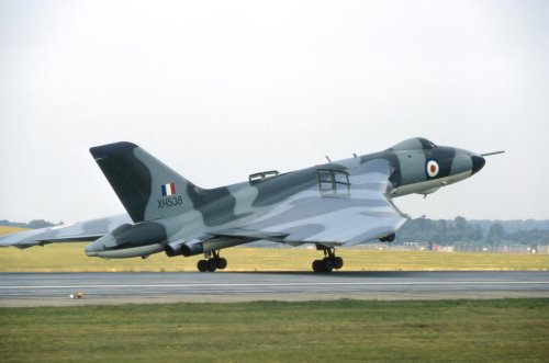 10 Incredible features of the Avro Vulcan bomber