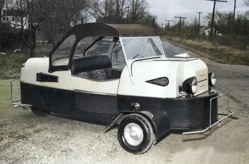 The mysterious world of the three-wheeled car