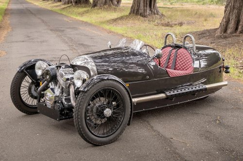 The mysterious world of the three-wheeled car