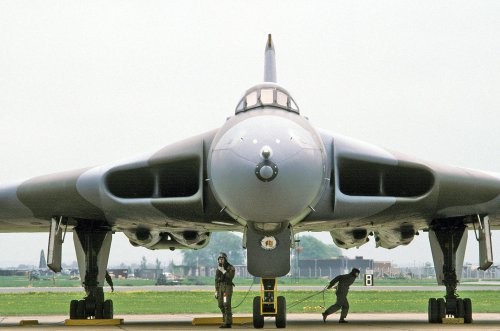 10 Incredible features of the Avro Vulcan bomber