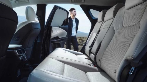 SUV, The long-lasting Japanese luxury hybrid SUV that rarely needs repairs