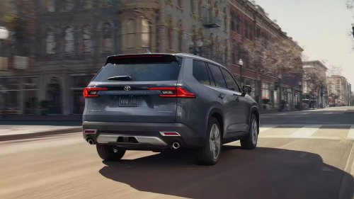 The hybrid SUV that feels practical, efficient, and surprisingly quick