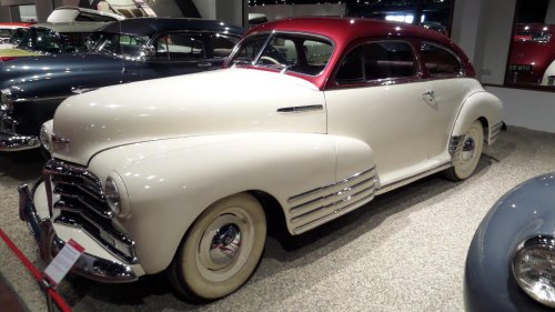 Why did old cars have pull knobs for headlights?