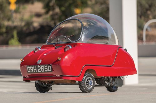 The mysterious world of the three-wheeled car