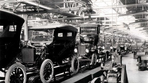 5 Legendary Cars That Sparked Completely New Market Trends
