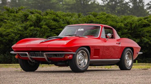 10 muscle cars with underrated factory horsepower ratings