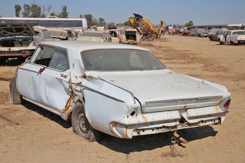 More Junkyard Gems from Turner’s Auto Wrecking in Fresno, California