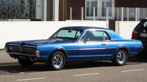 The 1967 Mercury Cougar XR-7 added features but couldn’t fully separate itself