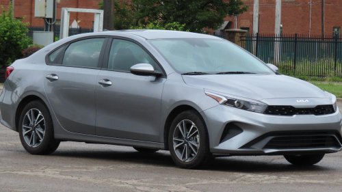 No Legroom: 10 Cars Not Built For Tall People &amp; 10 That Are