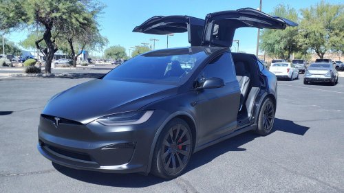 No Legroom: 10 Cars Not Built For Tall People &amp; 10 That Are