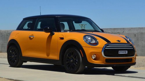 No Legroom: 10 Cars Not Built For Tall People & 10 That Are