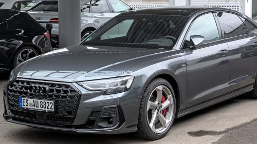 No Legroom: 10 Cars Not Built For Tall People &amp; 10 That Are