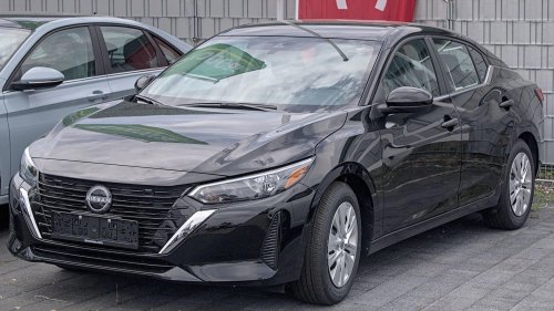 No Legroom: 10 Cars Not Built For Tall People &amp; 10 That Are